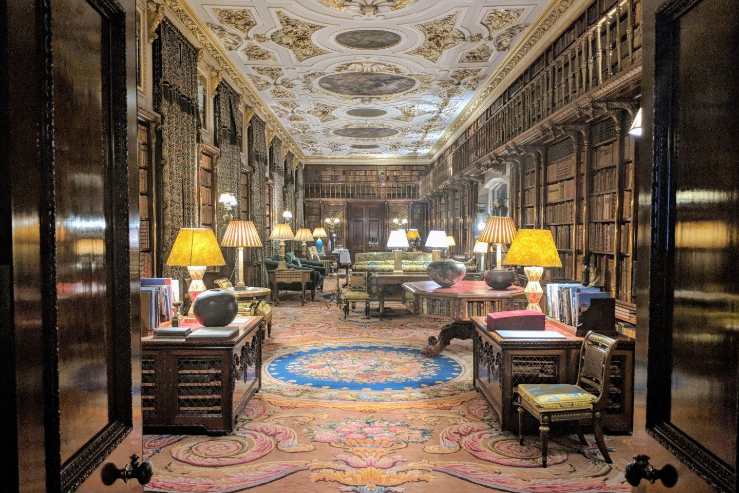 Chatsworth House Derbyshire Interior Manchester Sightseeing Tours